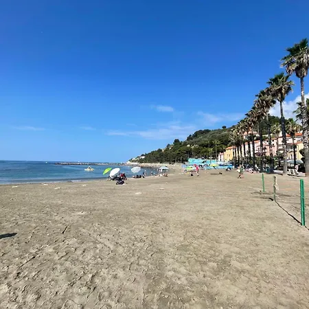 Le Margherite - Slr259 By Interhome * Costarainera