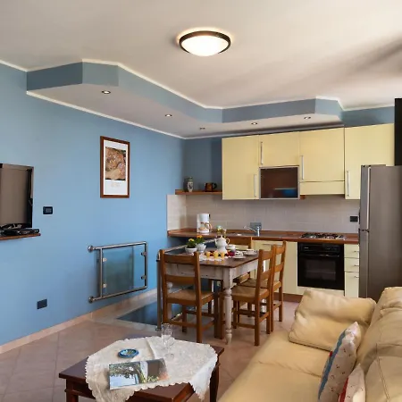 Apartment Le Margherite - Slr259 By Interhome